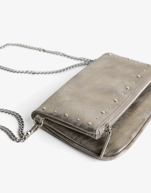 Сумка с клапаном на молнии и заклепками- Заказать в России