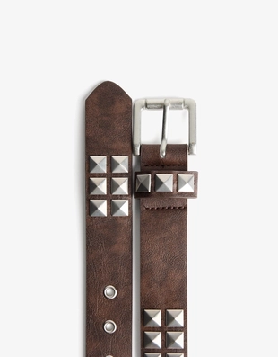 Ремень из искусственной кожи с декоративными заклепками- Заказать в России