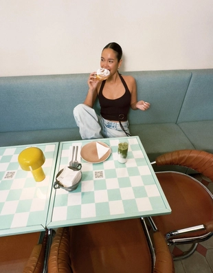 Джинсы BARREL с широкими штанинами- Заказать в России