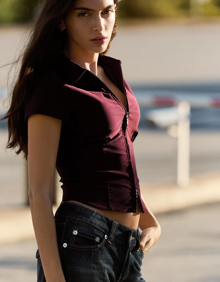 Рубашка на молнии с короткими рукавами