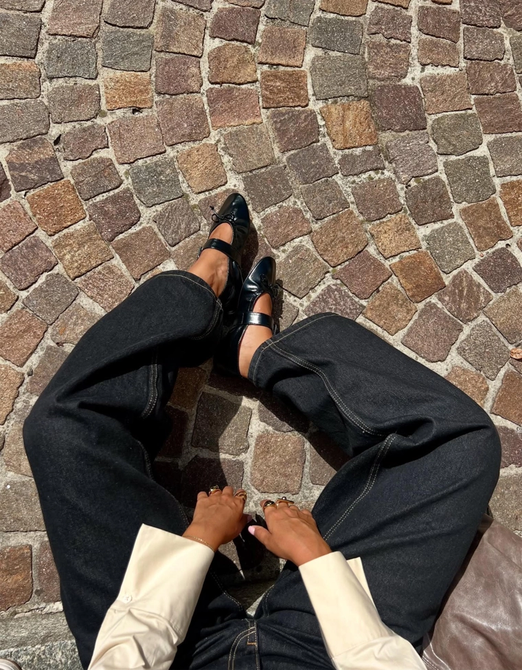 Джинсы в стиле бойфренд