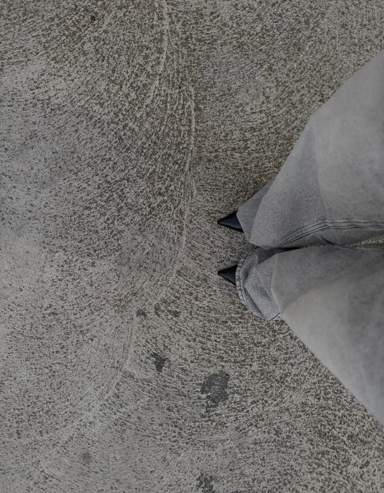 Джинсы в стиле бойфренд