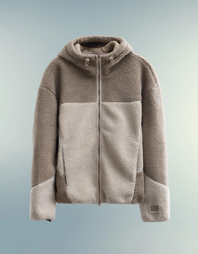 Куртка из искусственной овчины