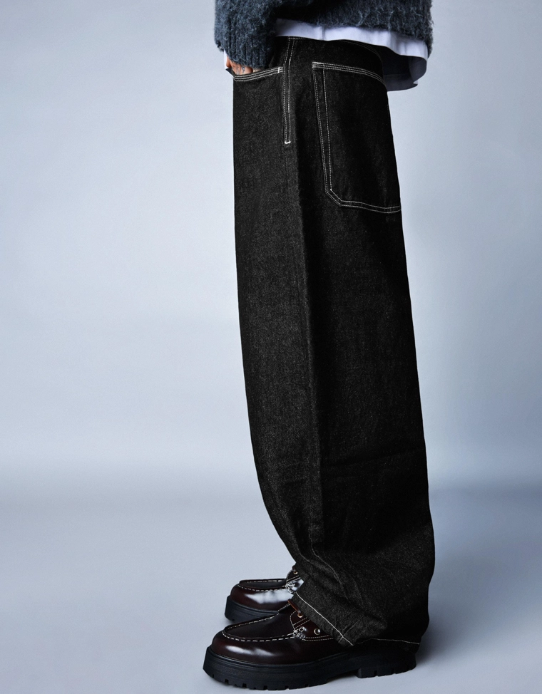 Джинсы-бананы