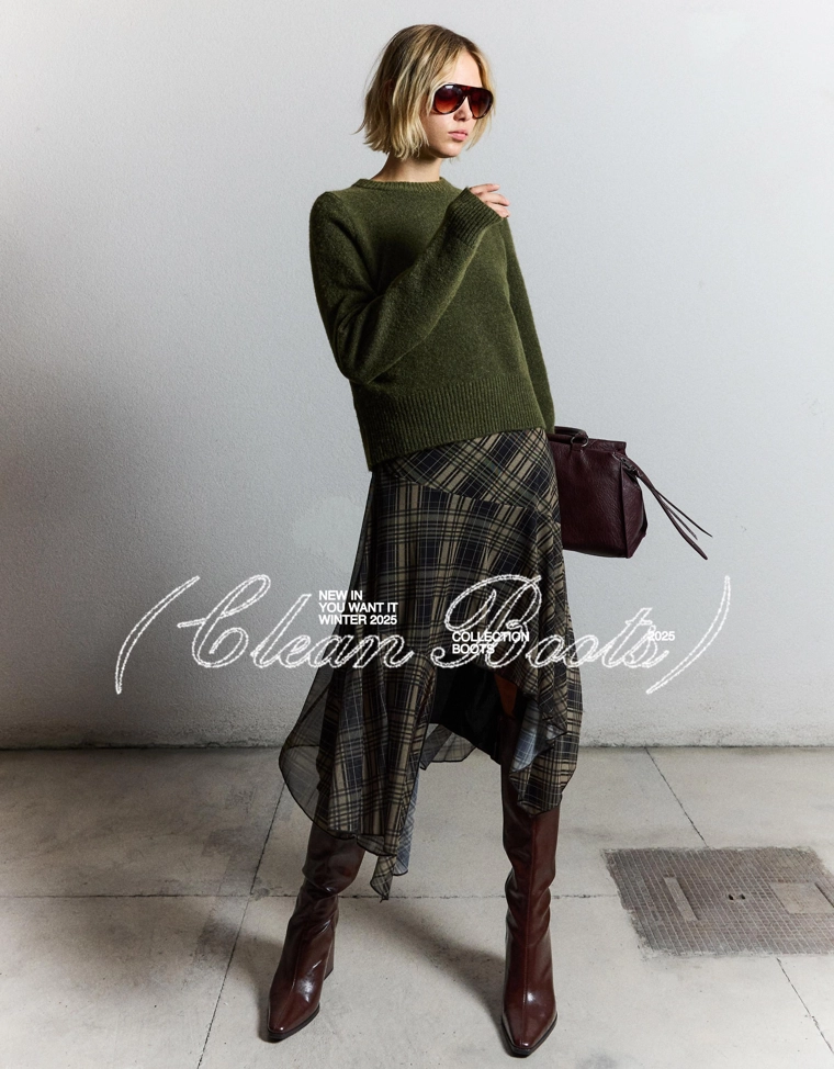 Сапоги на широком каблуке