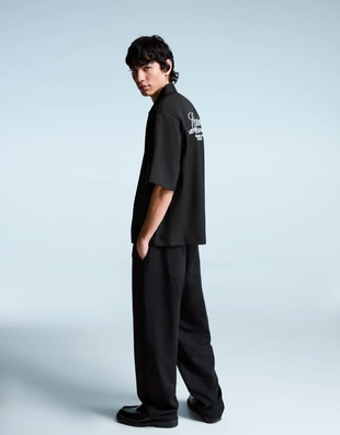 Рубашка геометрического кроя приталенная с вышивкой- Заказать в России