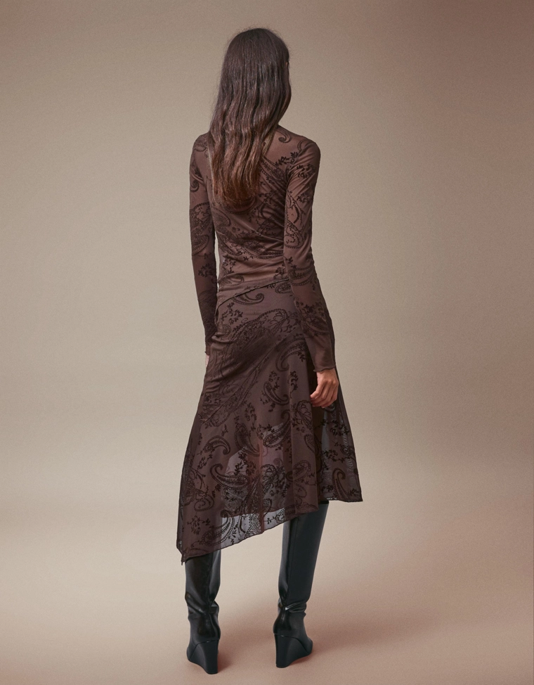 Футболка с длинным рукавом из асимметричной сетки