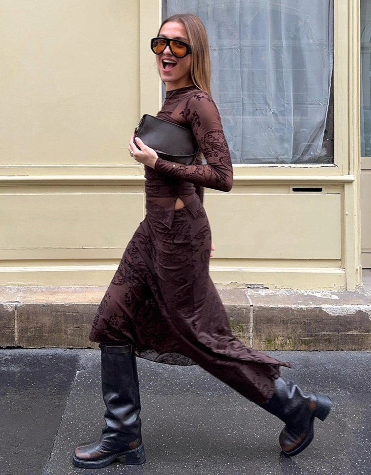 Футболка с длинным рукавом из асимметричной сетки