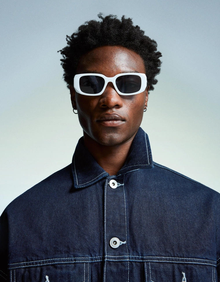 Джинсовая куртка-тракер