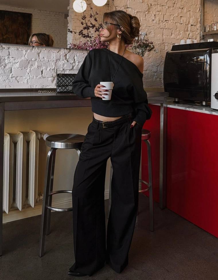 Асимметричный свитер с низом в рубчик