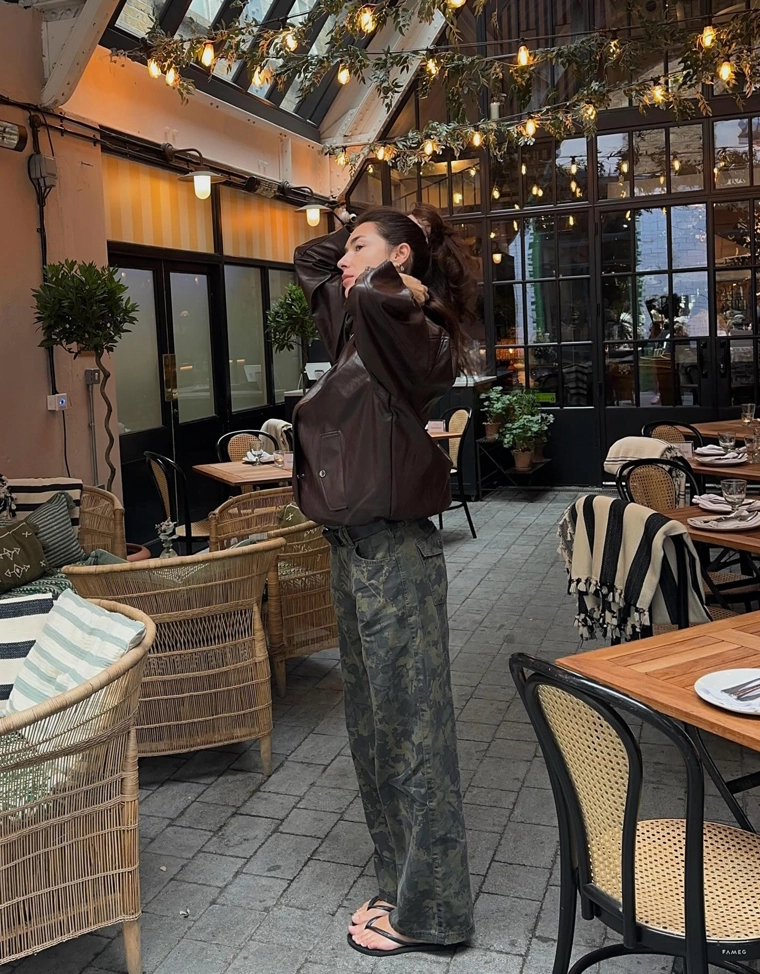 Брюки прямого кроя с принтом