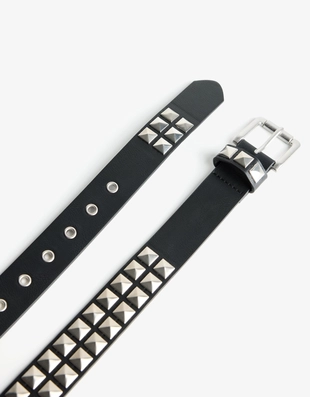 Ремень из искусственной кожи с декоративными заклепками- Заказать в России