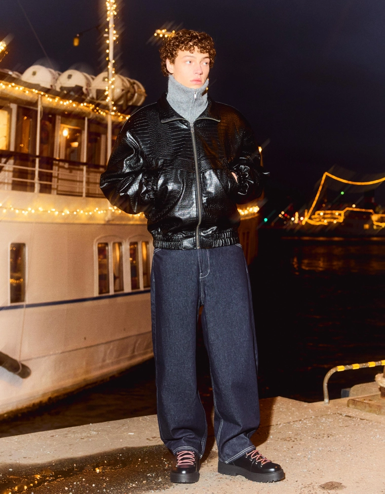 Куртка из искусственной кожи с анималистическим принтом