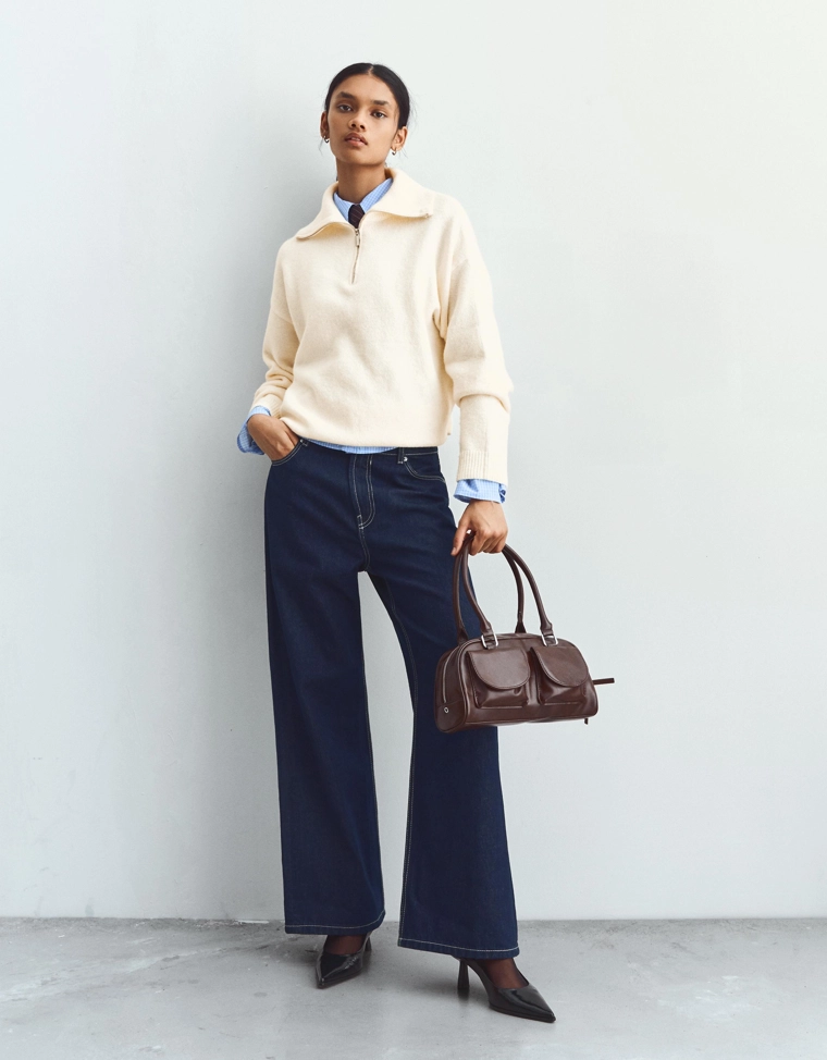 Свитер с высоким воротником и молнией