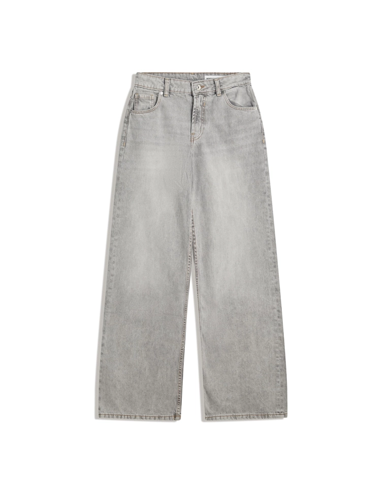 Джинсы свободного кроя