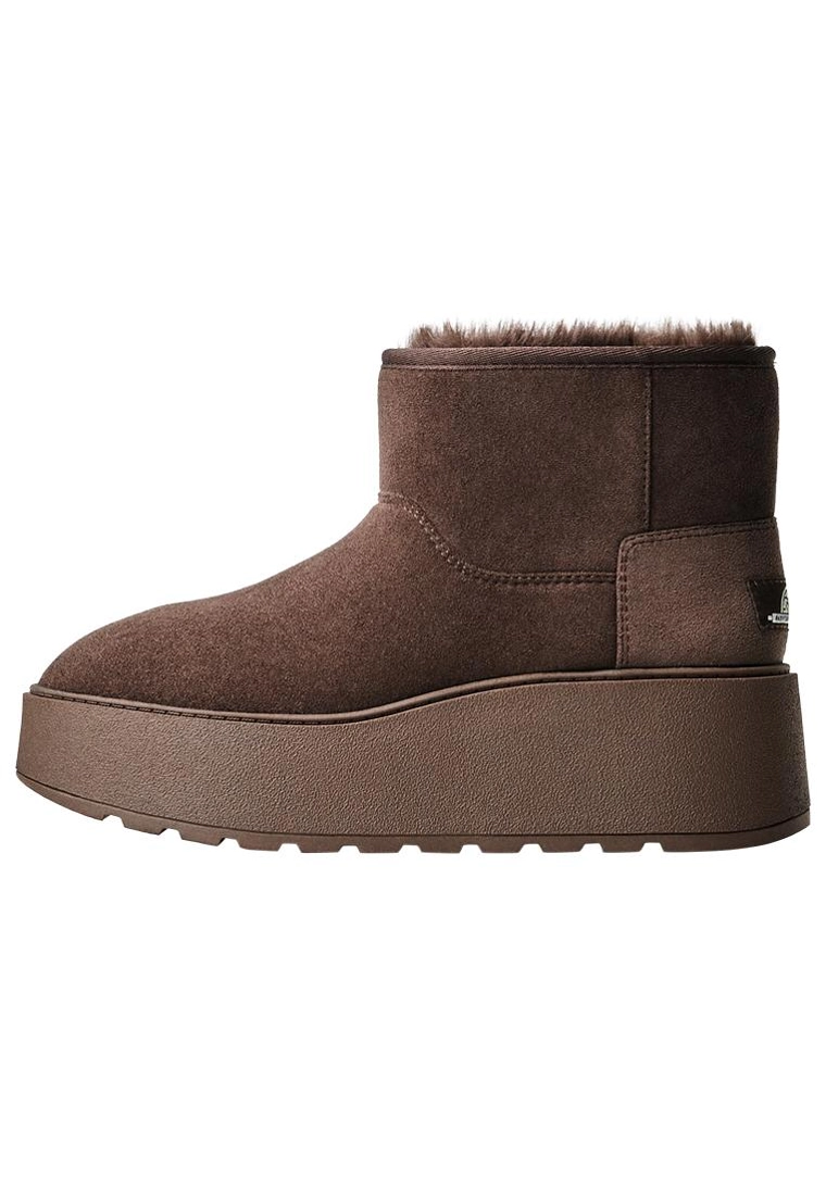 Ботинки на платформе с подкладкой из искусственного меха