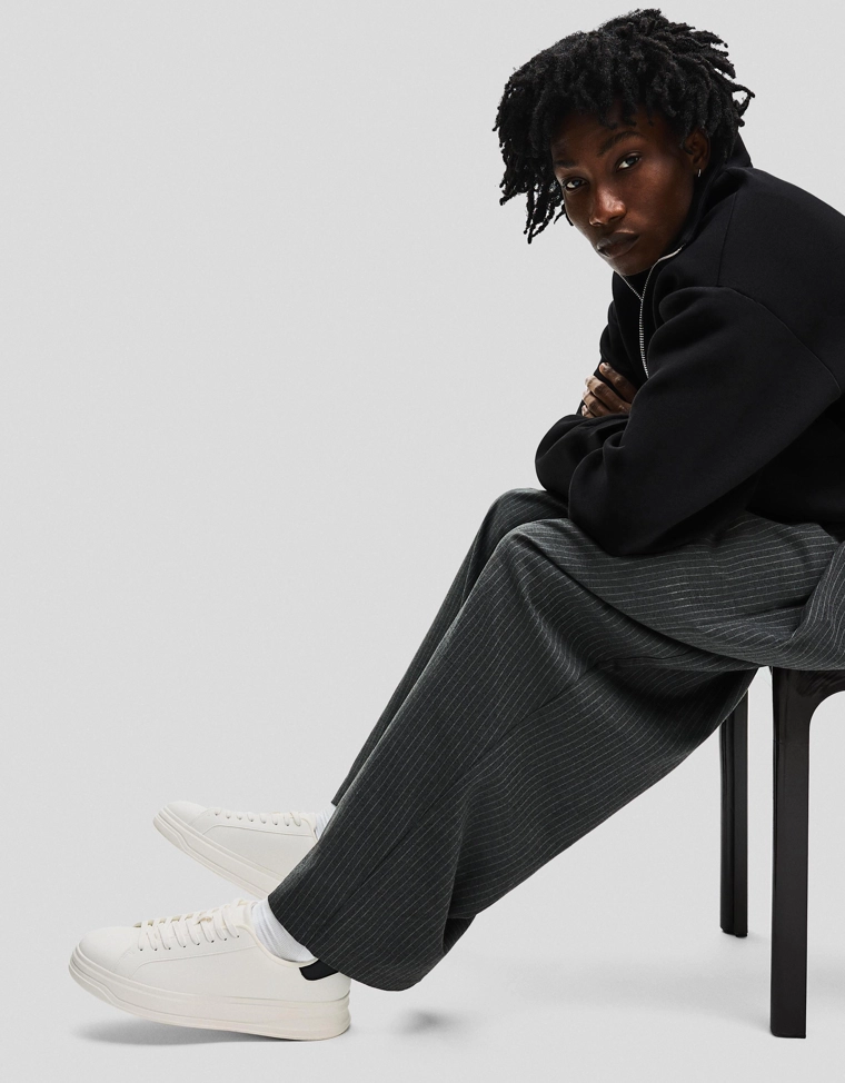 Базовые кроссовки