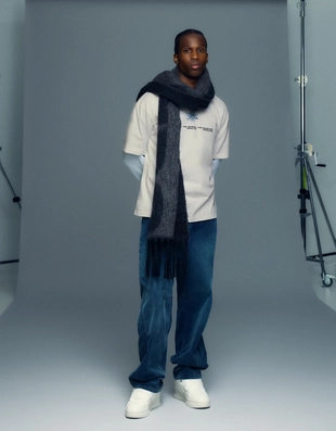 Футболка с короткими рукавами и принтом- Заказать в России