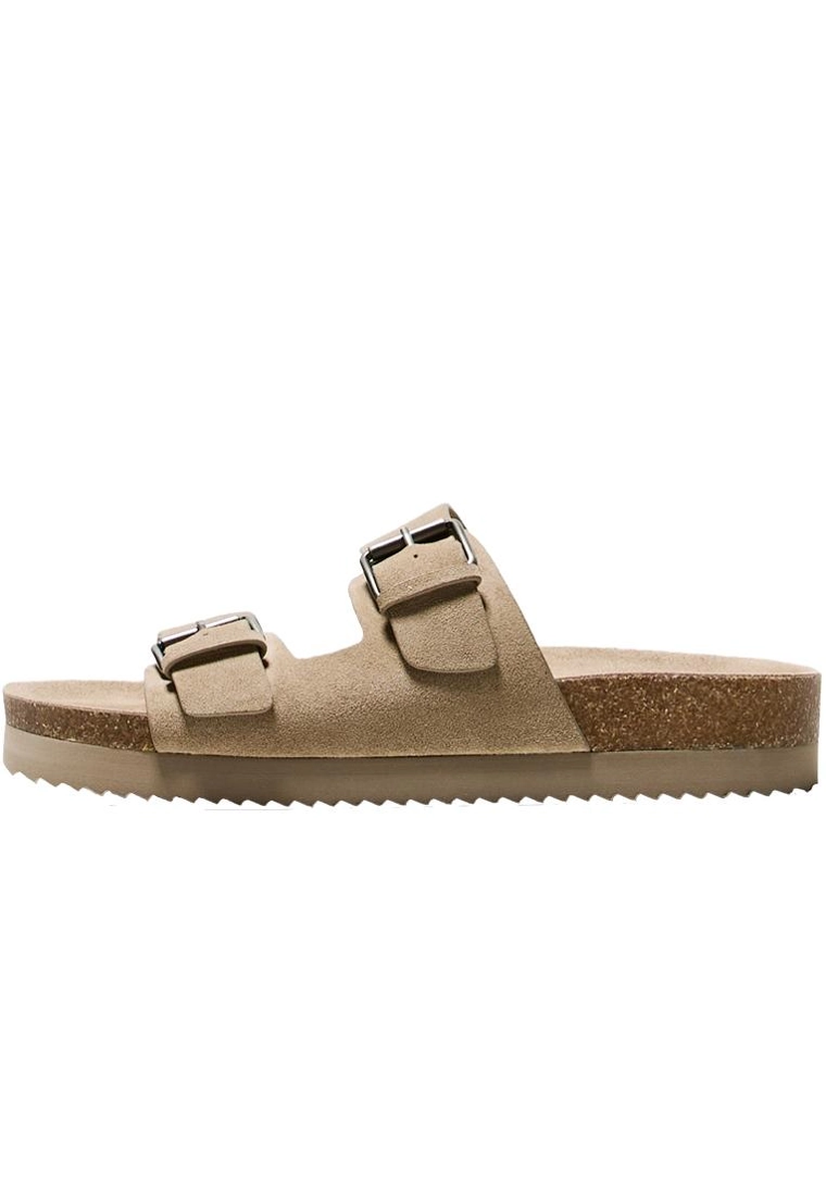 Кожаные сандалии с пряжками