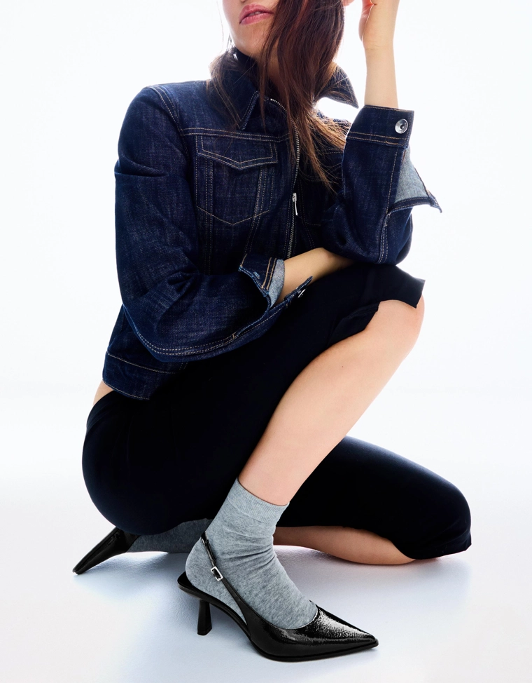 Туфли-мюли на среднем тонком каблуке