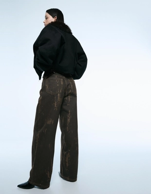 Брюки свободного кроя с принтом- Заказать в России