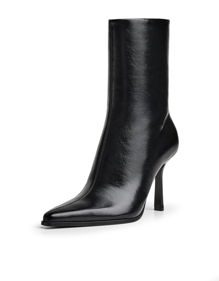 Ботильоны с тисненым каблуком