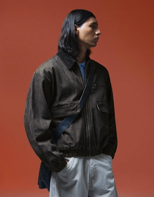 Джинсовая куртка с карманами- Заказать в России