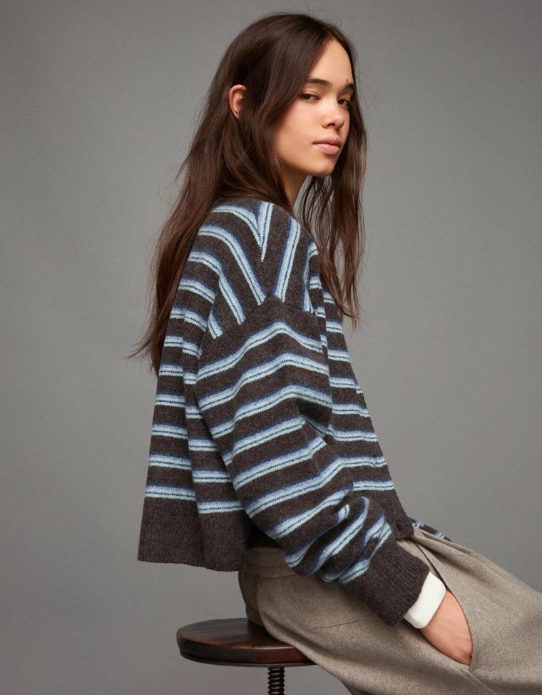 Кардиган в полоску на пуговицах