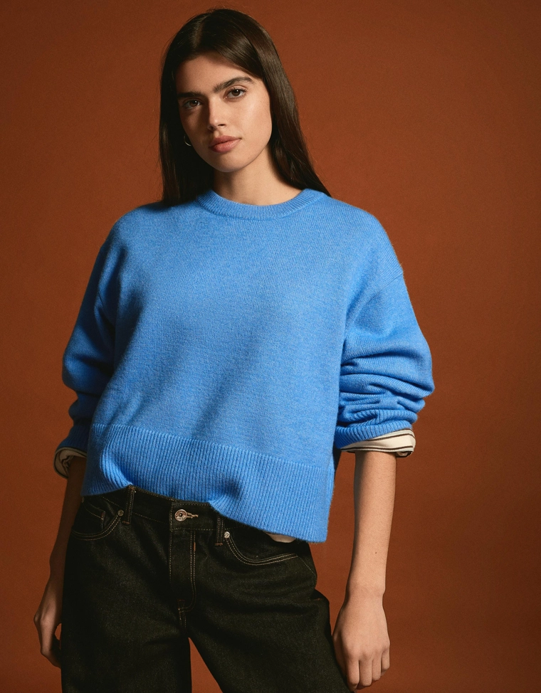 Свитер оверсайз с рифленым низом