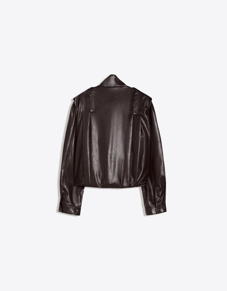 Куртка с эффектом плиссированной кожи bershka