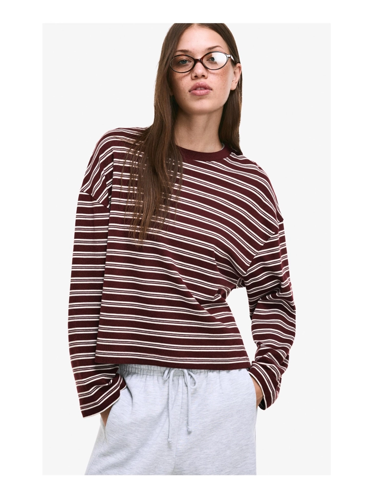 Футболка с длинным рукавом в принт