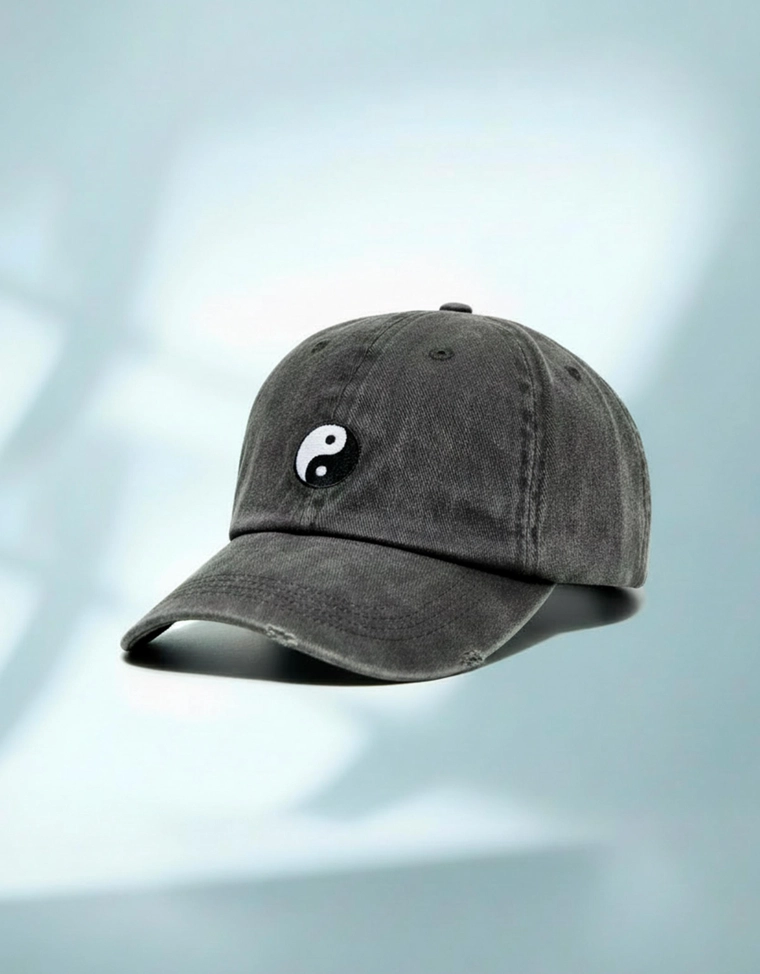 Кепка с вышивкой