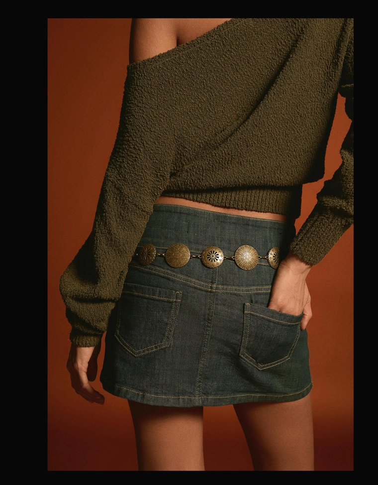 Цепочка с медальоном в стиле бохо