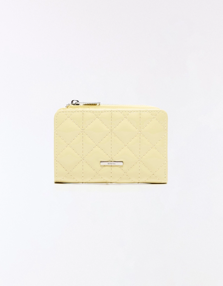 Кошелек из лакированной кожи