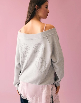 Джемпер со стразами и вырезом-лодочкой- Заказать в России