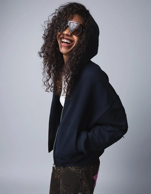 Худи на молнии с капюшоном и вышивкой- Заказать в России