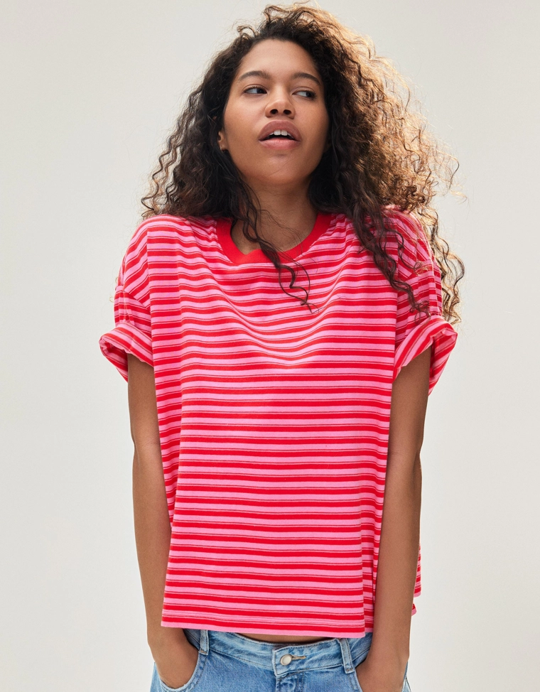 Футболка геометрического кроя в полоску