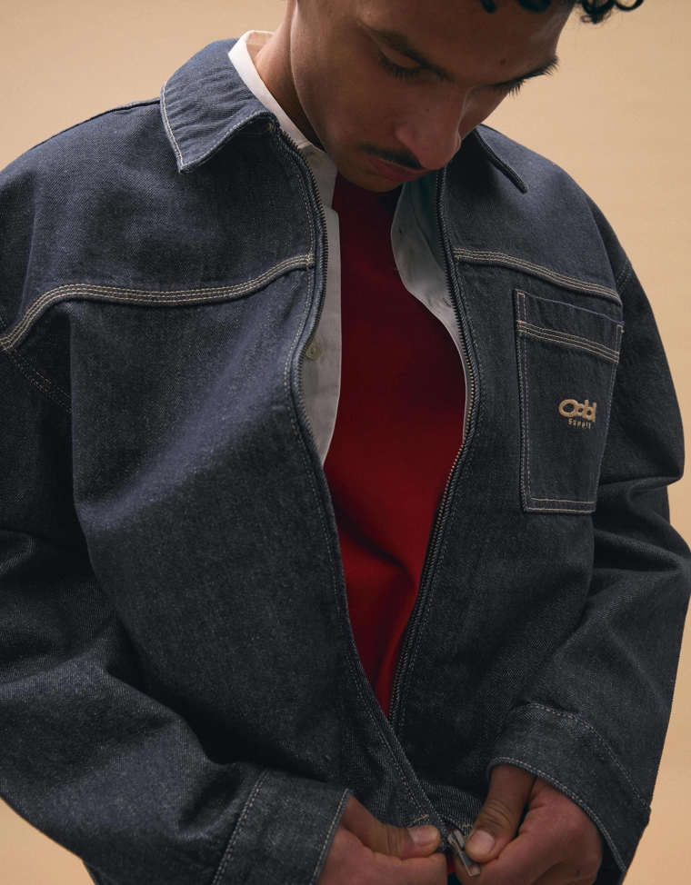 Джинсовая куртка-рубашка с карманом