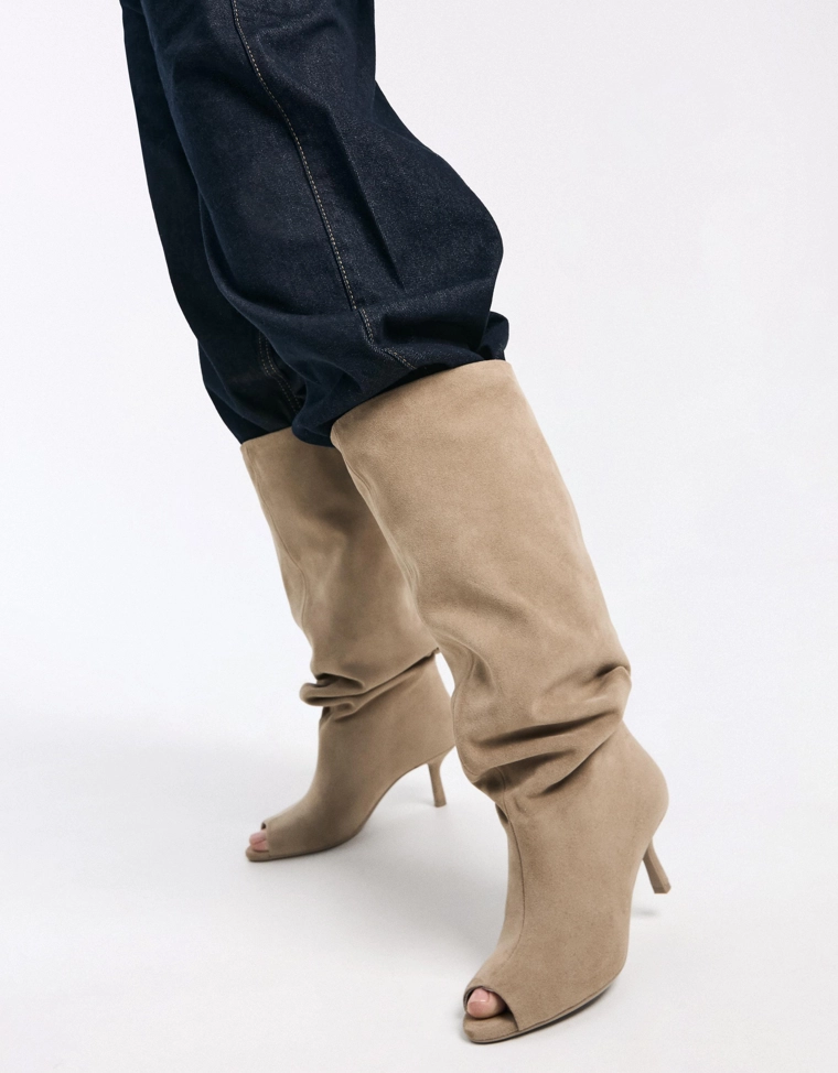 Split kitten heel boots