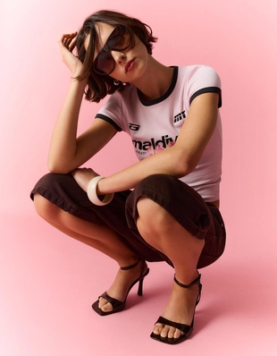 Босоножки на каблуке с ремешком на щиколотке- Заказать в России