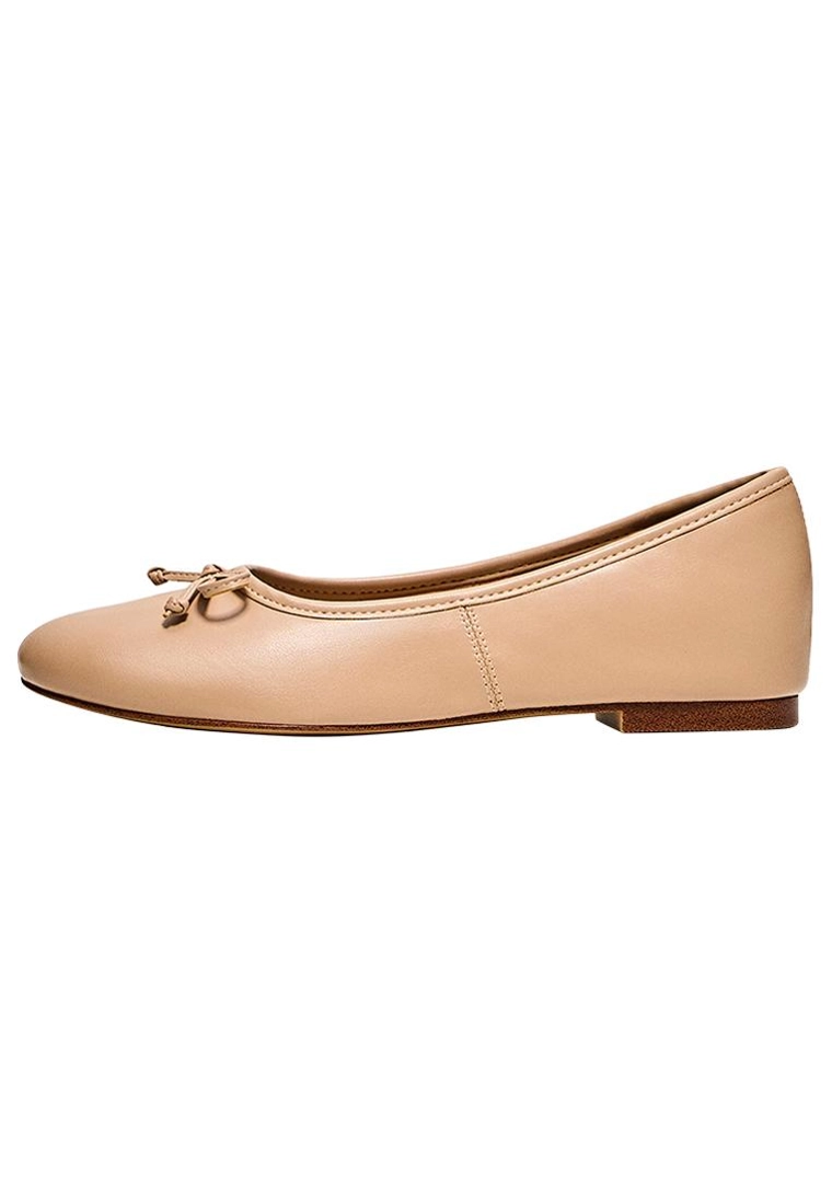 Балетки с бантом