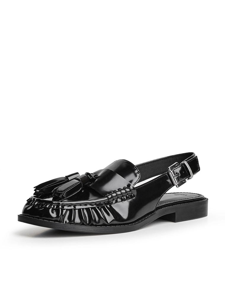 Лоферы с кисточками