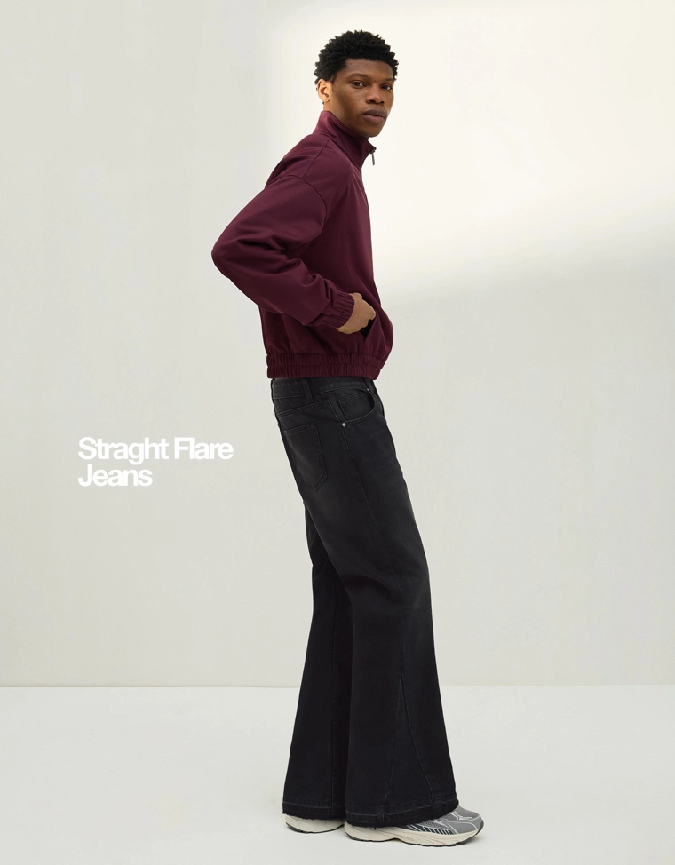 Расклешенные джинсы прямого кроя