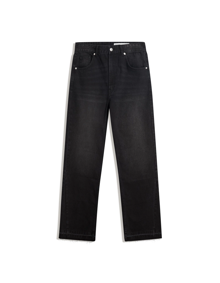 Расклешенные джинсы прямого кроя