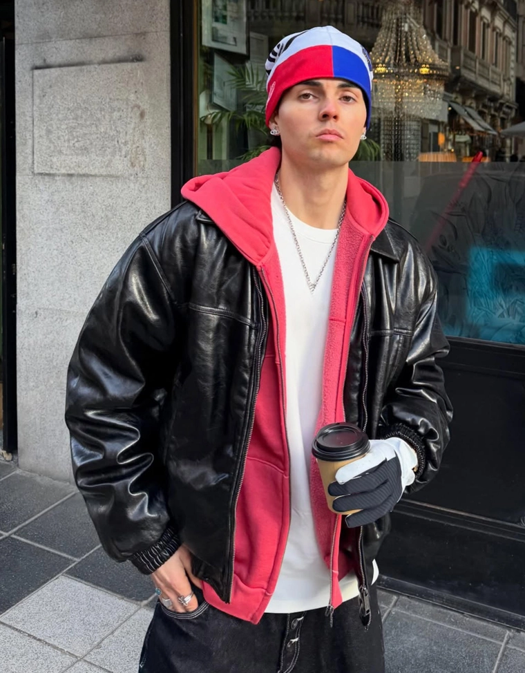 Куртка из искусственной кожи