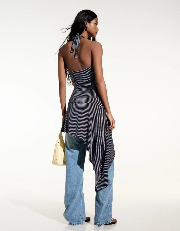 Мини-платье асимметричного кроя