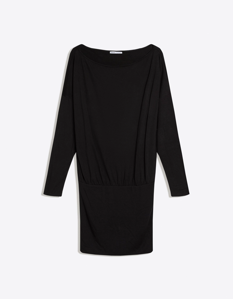 Мини-платье с длинными рукавами и облегающей юбкой