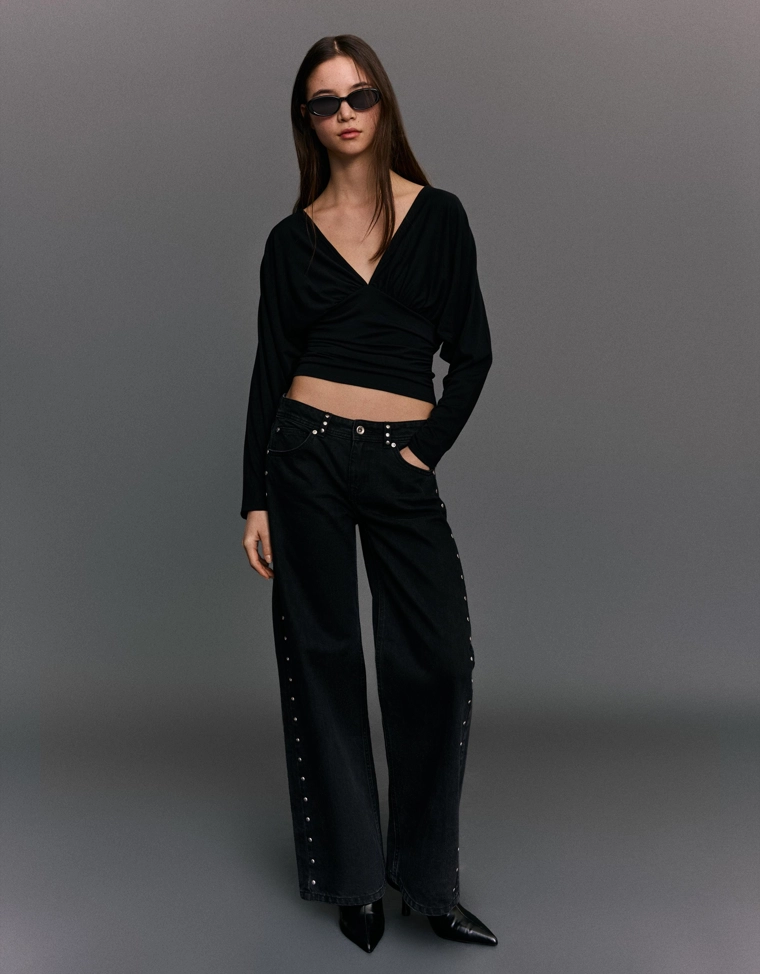 Футболка с длинными рукавами и сборками