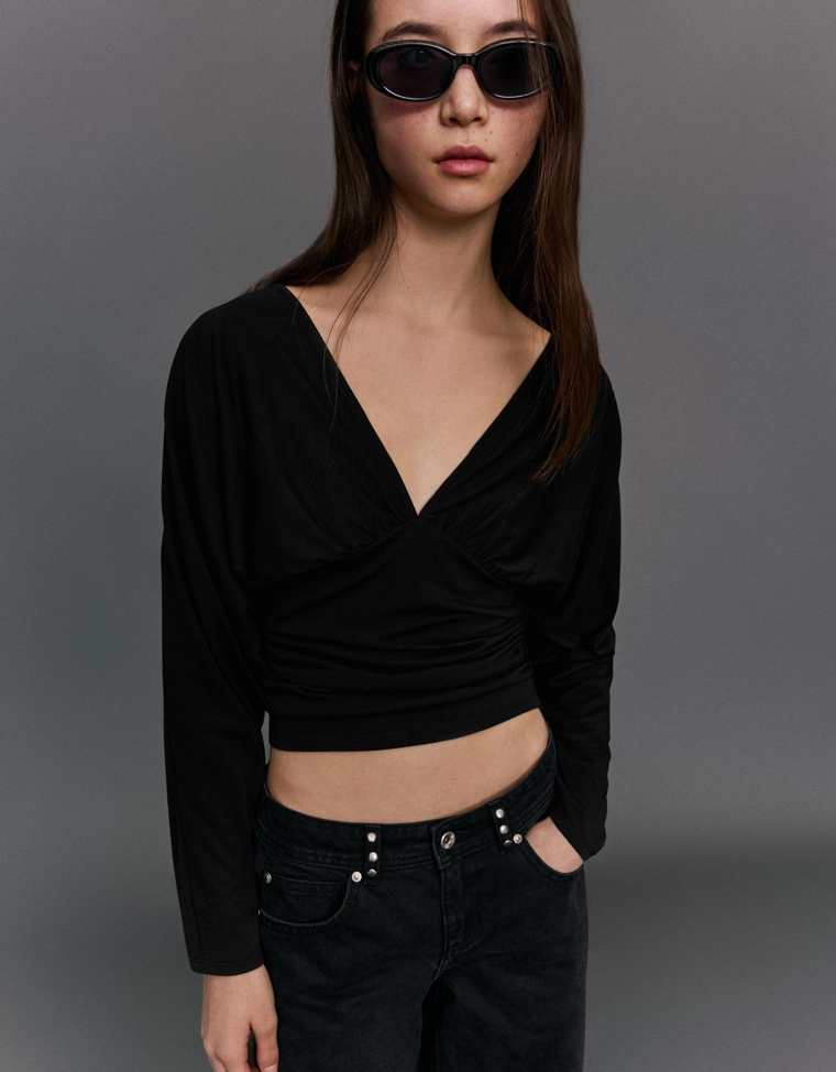 Футболка с длинными рукавами и сборками