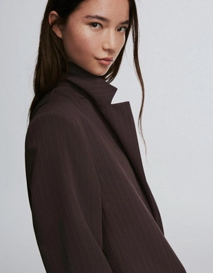 Двубортный блейзер в полоску- Заказать в России